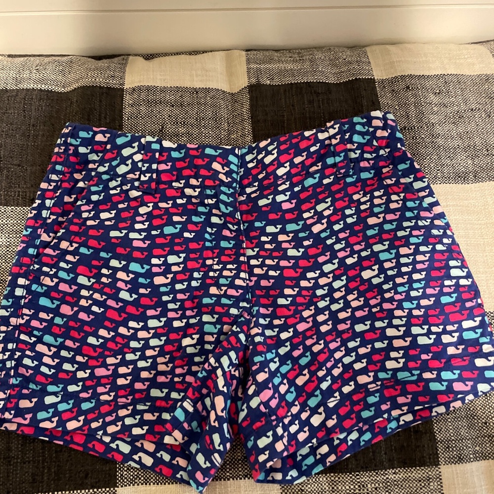 Vineyard Vines Whale Shorts Size 10